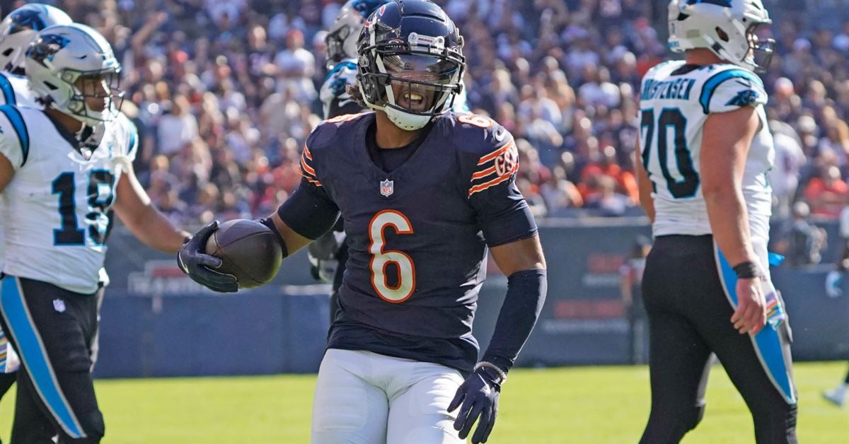 Ryan Poles is 'hopeful' Kyler Gordon will play this season for Chicago Bears