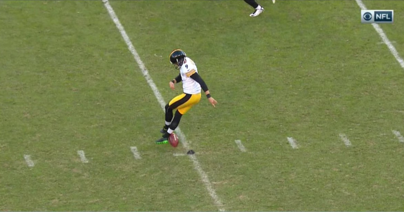 WATCH Steelers kicker Chris Boswell whiff on onside kick