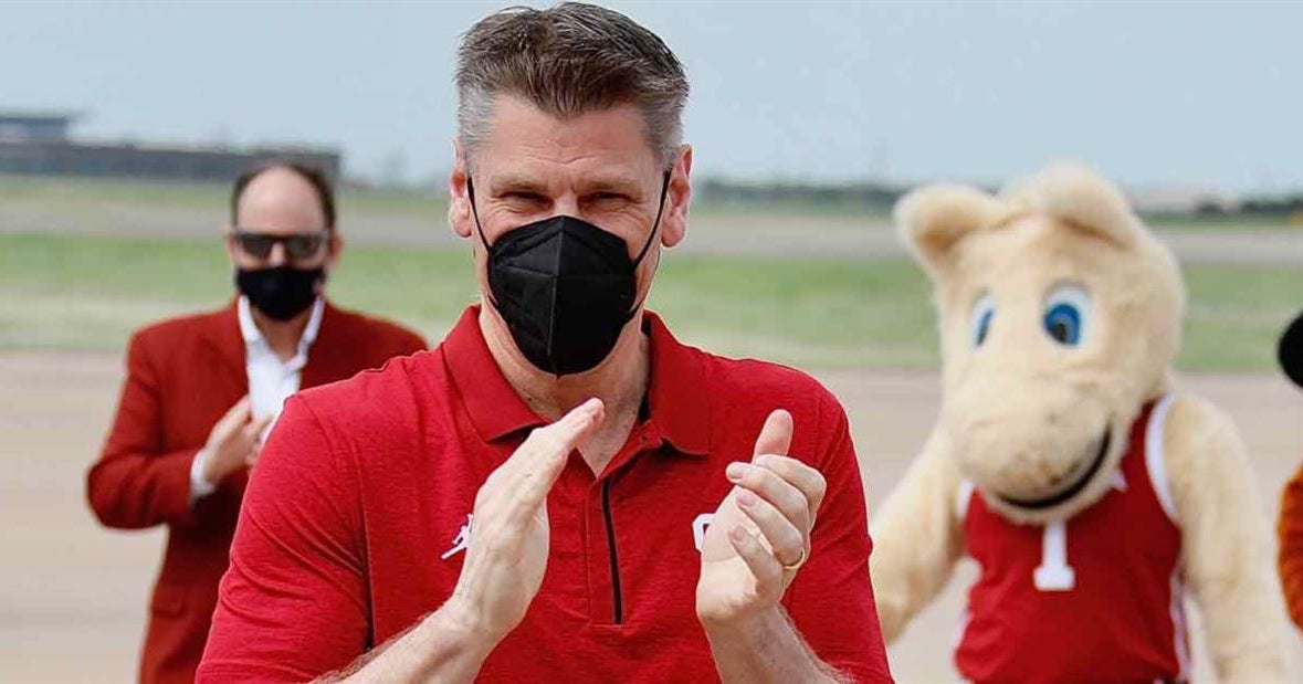 Porter Moser Hits The Ground In Norman