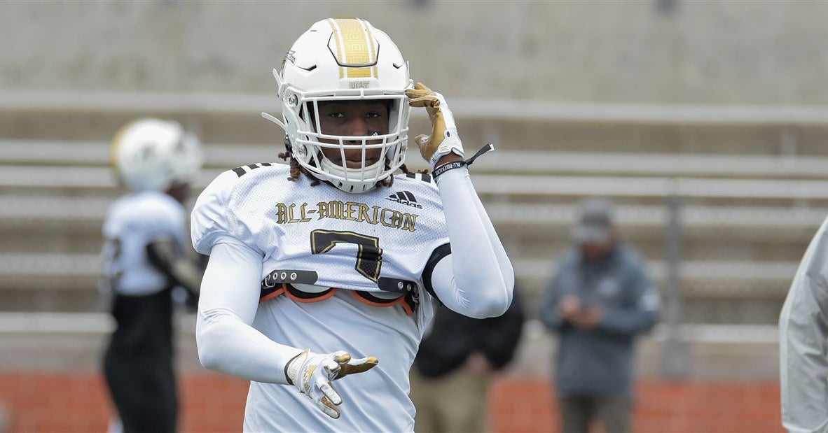 BREAKING: Kelee Ringo now officially a Georgia Bulldog