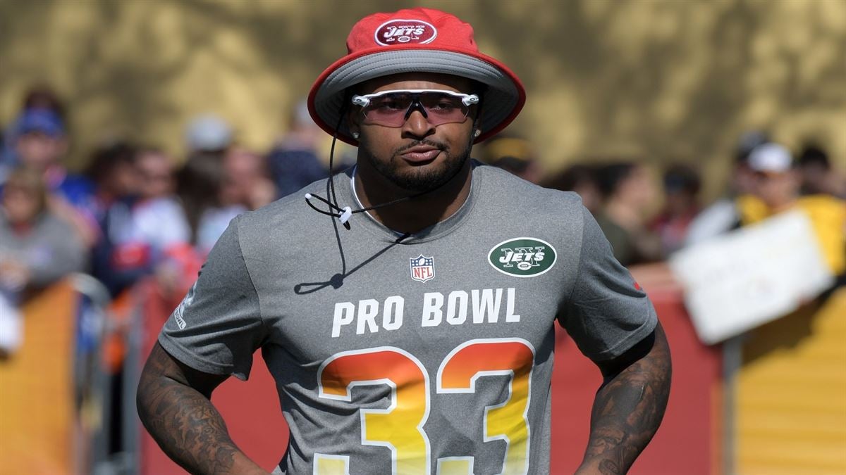 Pro Bowl: Jamal Adams put painful hit on Patriots' mascot