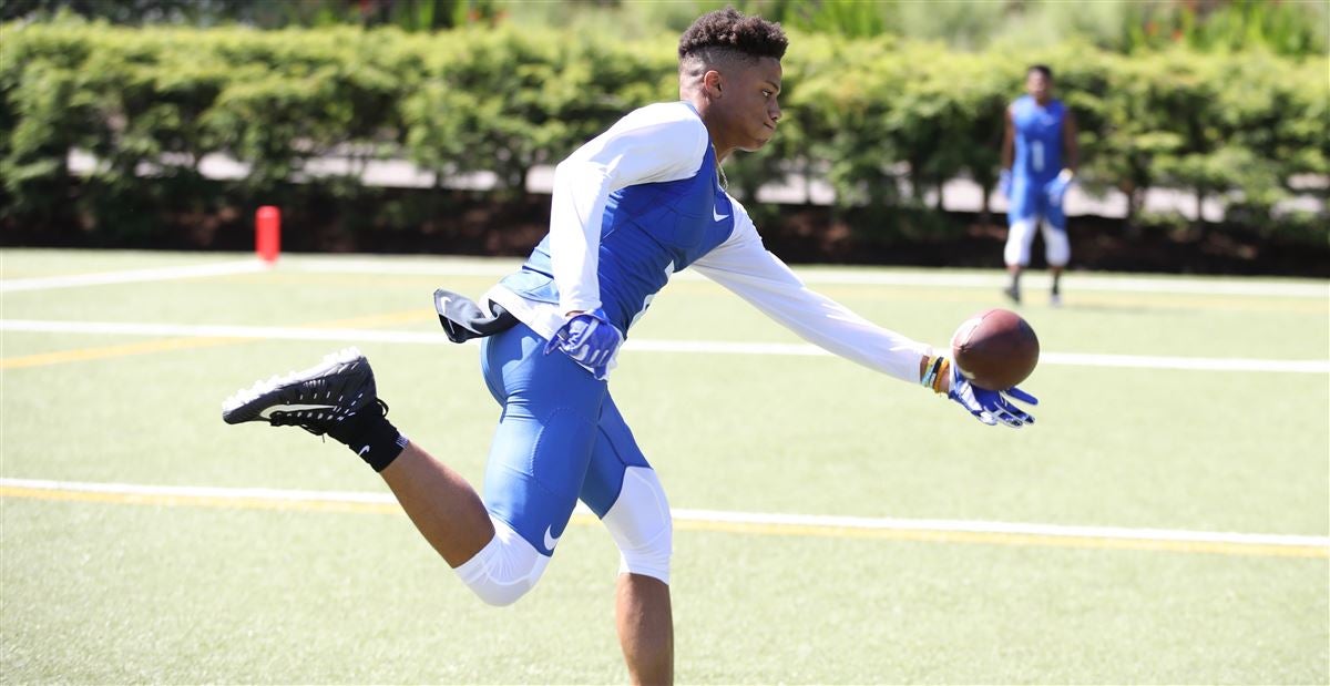 UNC Football: Jordyn Adams climbs final Rivals, 247 Sports rankings