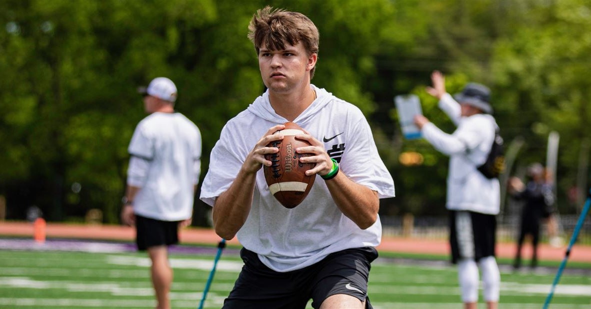 QB Tanner Bailey decommits from Oregon after Cristobal's departure