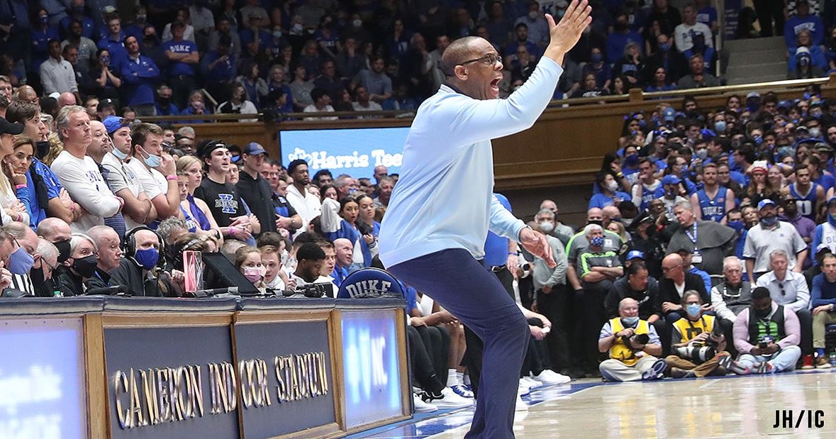 Hubert Davis Stamps His Arrival to UNC-Duke Basketball Rivalry