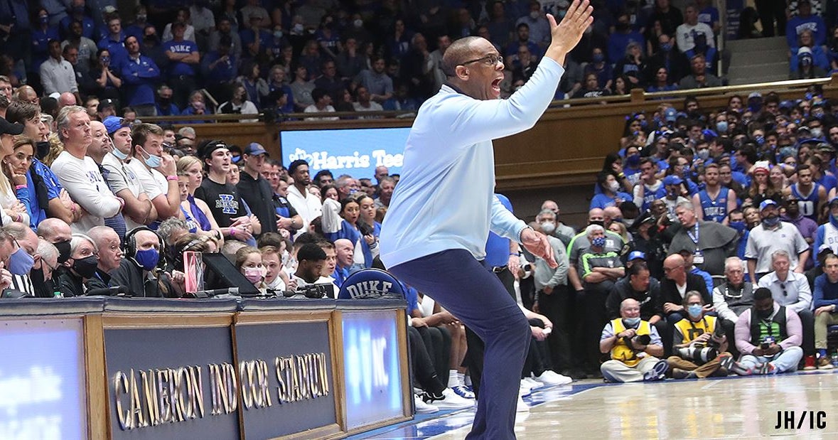 Hubert Davis Stamps His Arrival to UNC-Duke Basketball Rivalry Hubert Davis Stamps His Arrival to UNC-Duke Basketball Rivalry