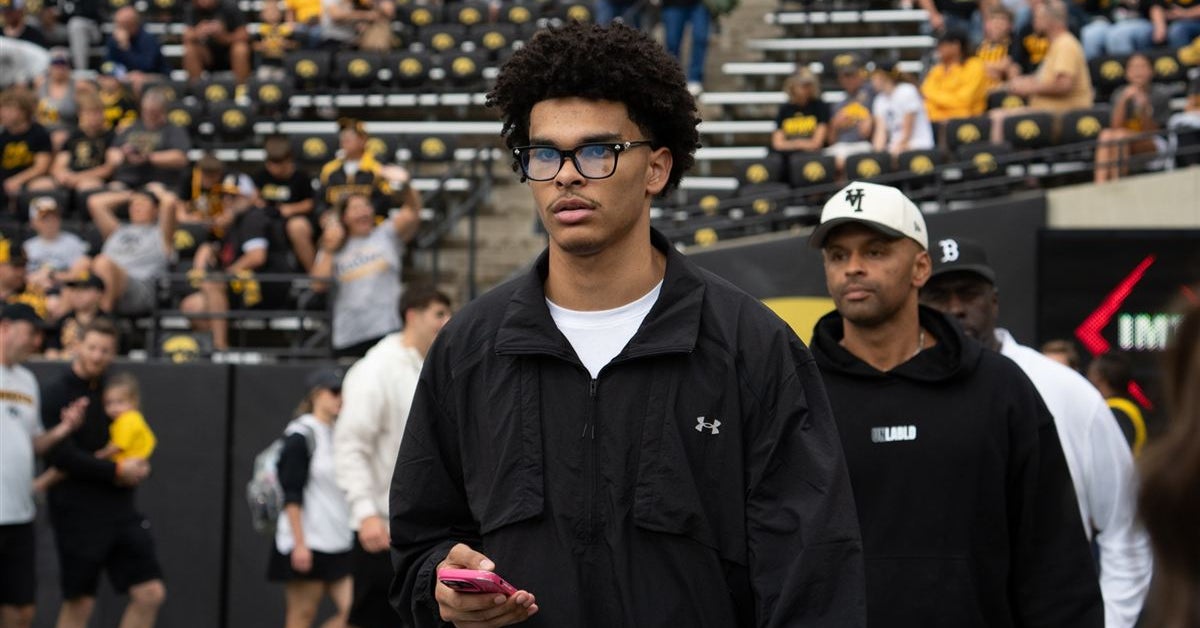 Iowa Basketball Targets Top 2029 Prospect Bronx Ganaway