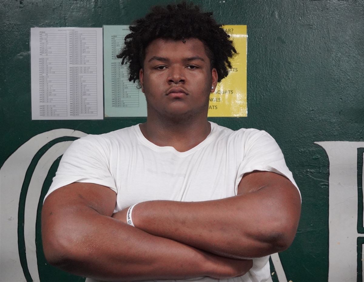 Iowa Football: 247Sports crystal balls 2025 OT Nick Brooks to Hawkeyes