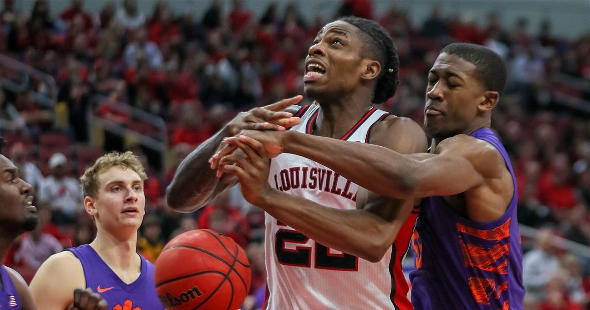 Sophomore center Aidan Igiehon transferring from Louisville Sophomore center Aidan Igiehon transferring from Louisville