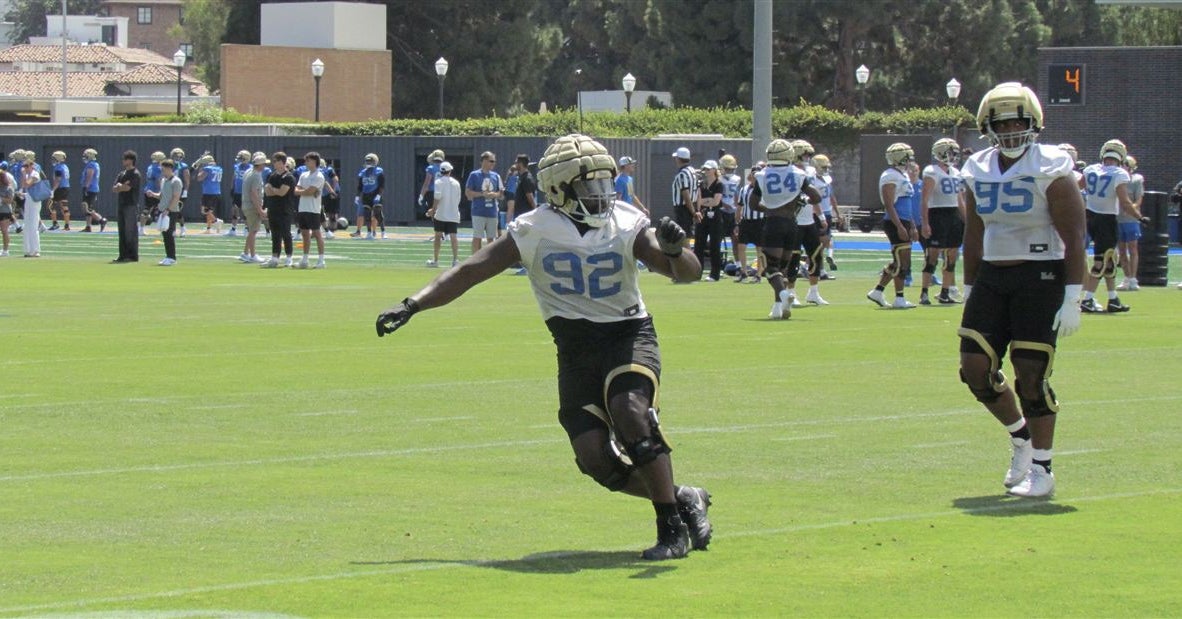 UCLA football practice observations on defense: Darold DeNgohe and Amier Washington bring the beef on Day 2