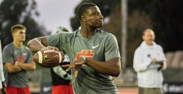 Three-star quarterback Tevin Carter chooses Memphis over Georgia Tech