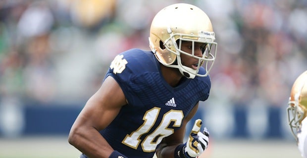 Torii Hunter Jr. of Notre Dame Fighting Irish out vs. Nevada with  concussion-like symptoms - ESPN