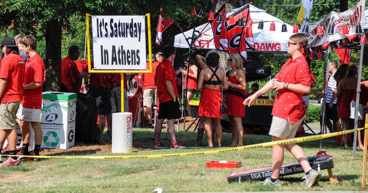 Bulldogs attempts to make tailgating a breeze at Sanford Stadium