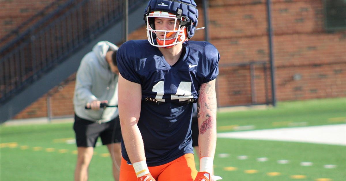 Illini TE Cole Rusk suffers season-ending knee injury