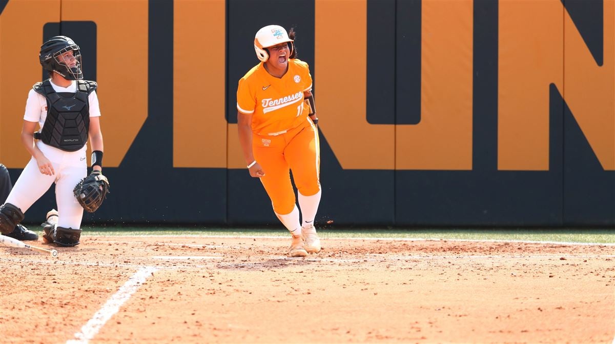 Lady Vols Start Super Regional With Win