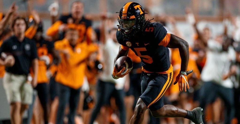 Pruitt: Tennessee Vols have discussed wearing black jerseys to