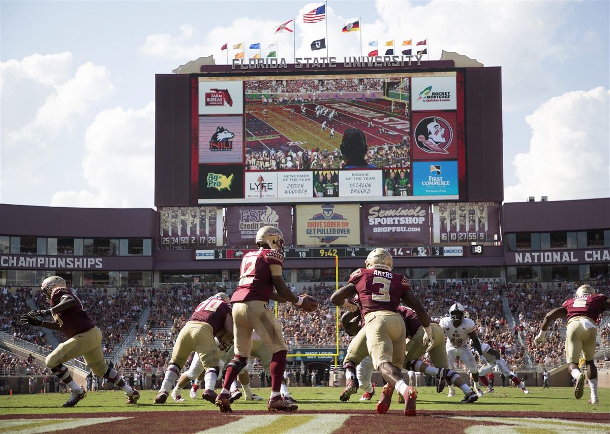 100 FSU plays: No. 14 An interception by Prime Time makes a difference. -  Tomahawk Nation