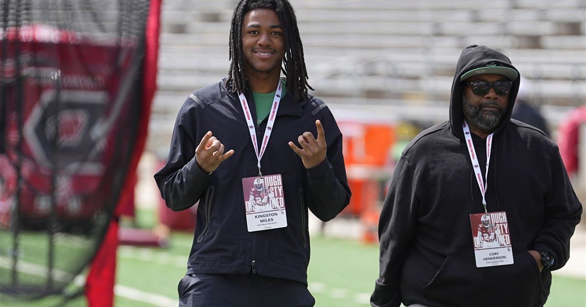 2027 St. Louis Running Back Kingston Miles Receives Michigan State Offer