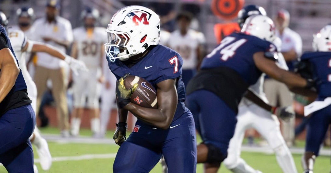 RB Jeremiah Dent, top recruit in Arkansas, down to eight