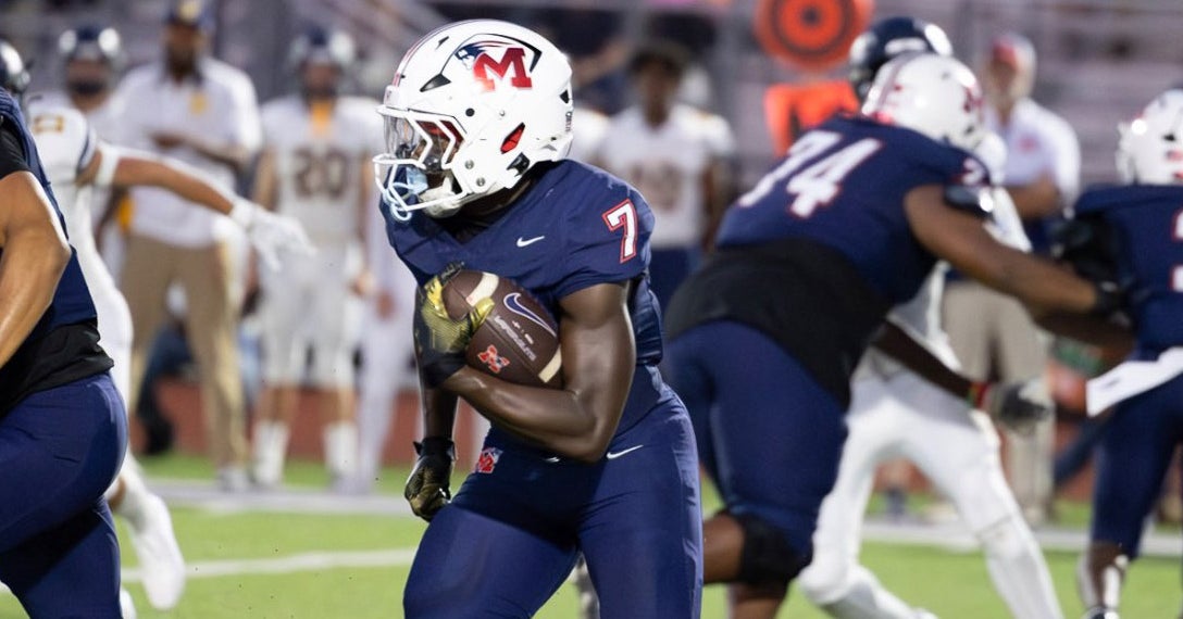 2027 RB Jeremiah Dent re-opens recruitment - 247Sports image