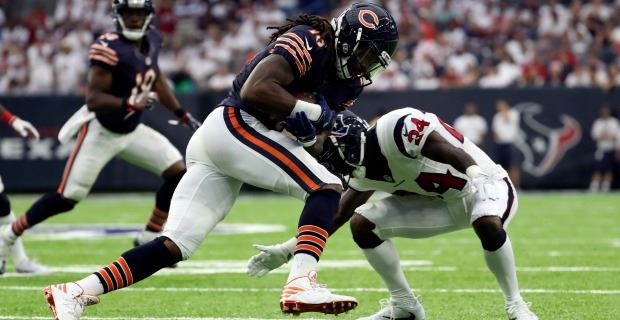 Chicago Bears find more edge versatility with Khalid Kareem - Sports  Illustrated Chicago Bears News, Analysis and More