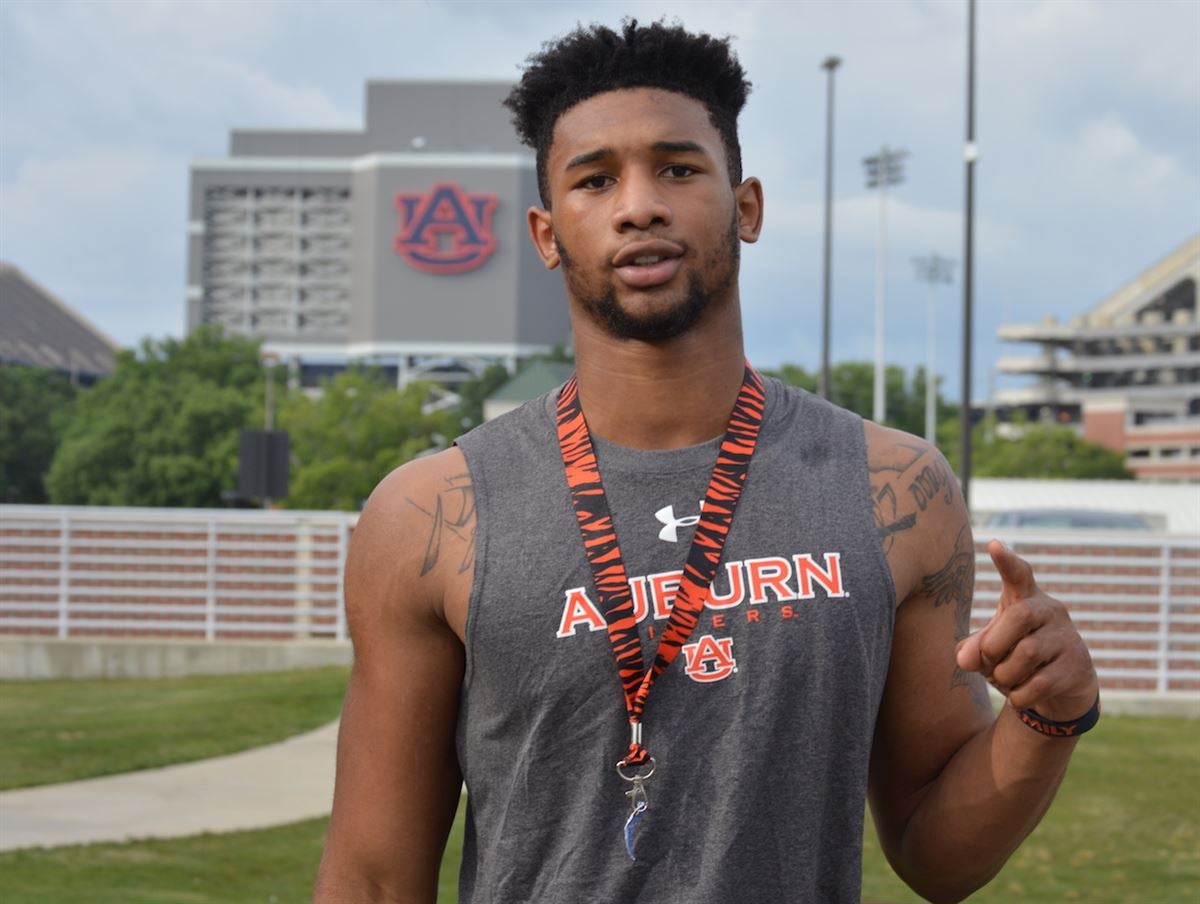 Michael Harris, Auburn, Linebacker