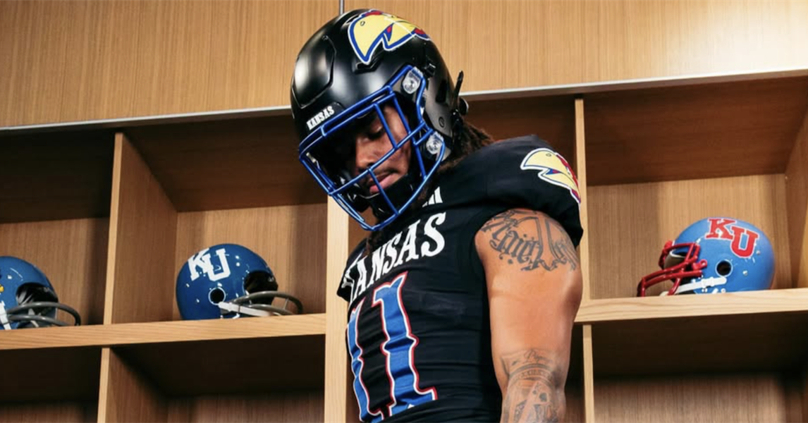 TE Mason Oglesby commits to Kansas