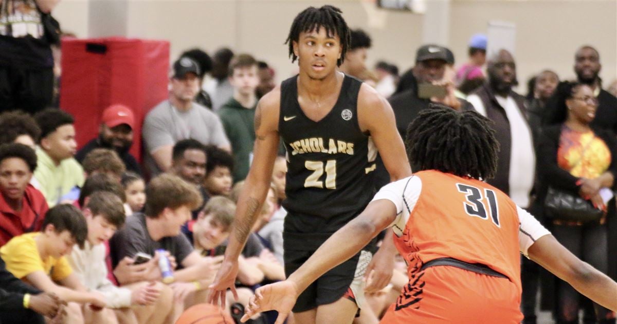 EYBL Louisville: DJ Wagner delivers for a crowd, many more stand out on opening day EYBL Louisville: DJ Wagner delivers for a crowd, many more stand out on opening day