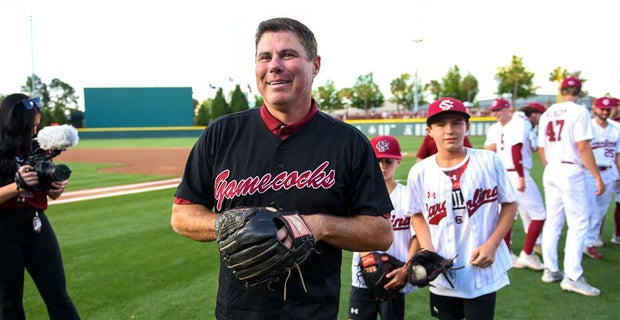 Gamecocks baseball legend Kip Bouknight to have jersey retired