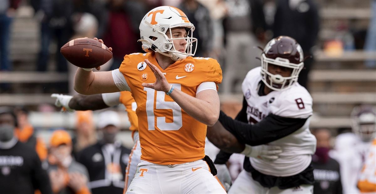 What Does Josh Heupel Want To See From Tennessee S Qbs What Does Josh Heupel Want To See From Tennessee S Qbs