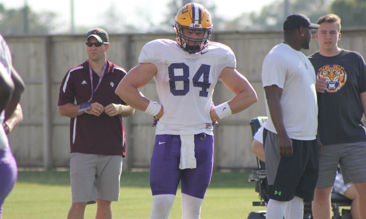 LSU Tigers, Las Vegas Raiders Foster Moreau Ready for 2021