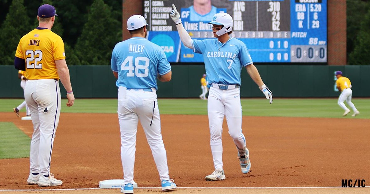 UNC Baseball Defeats LSU, Advances To Super Regionals UNC Baseball Defeats LSU, Advances To Super Regionals