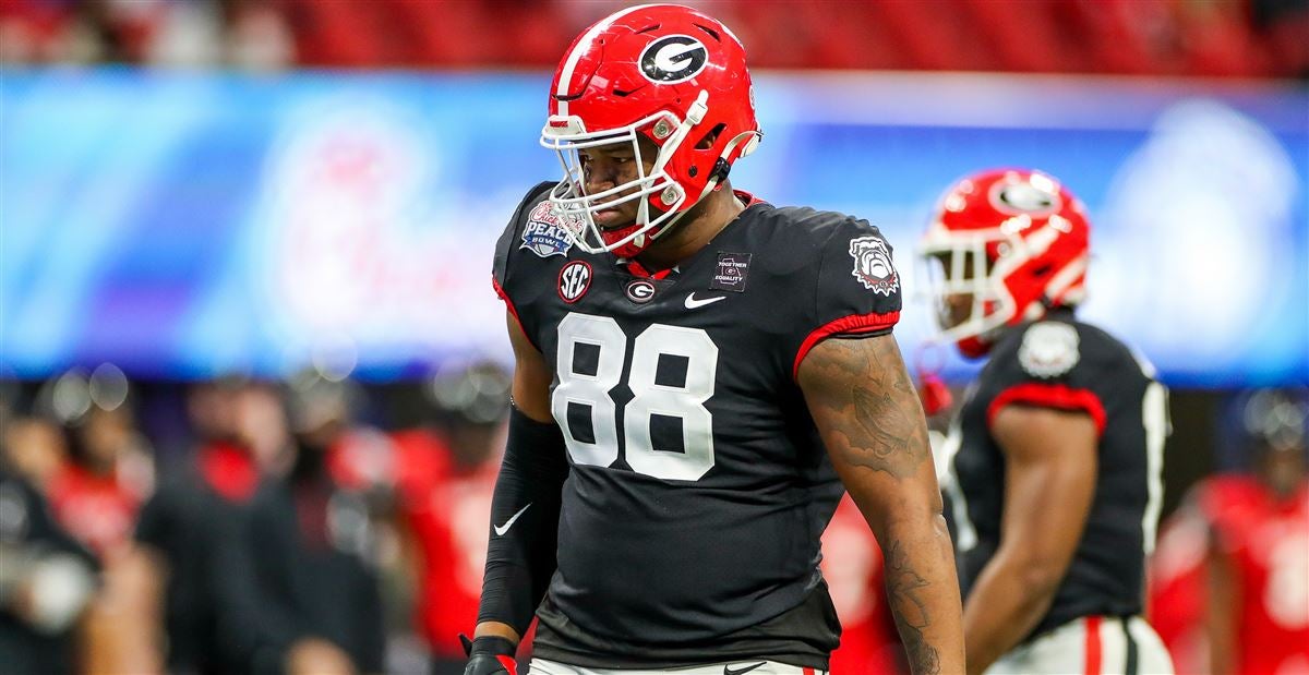 UGA experimenting on defensive line with Travon Walker, Jalen