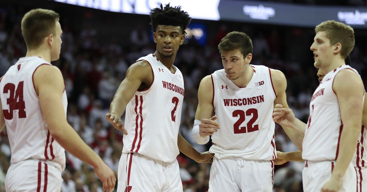 Time, channel, and how to stream Wisconsin vs. Illinois