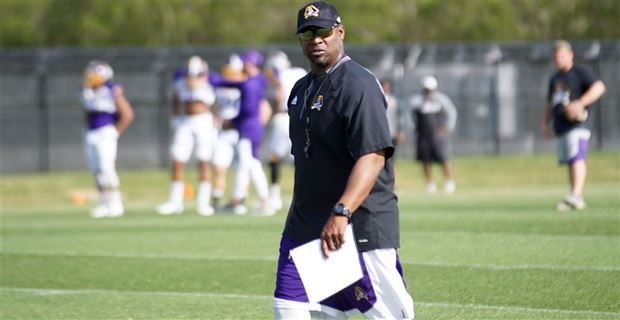 Pirates hoping bigger defense leads to better results