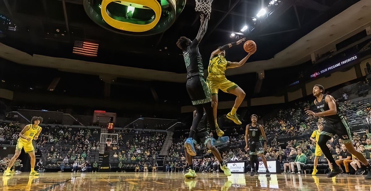 Oregon shocked at home in loss to Utah Valley - Vimarsana News