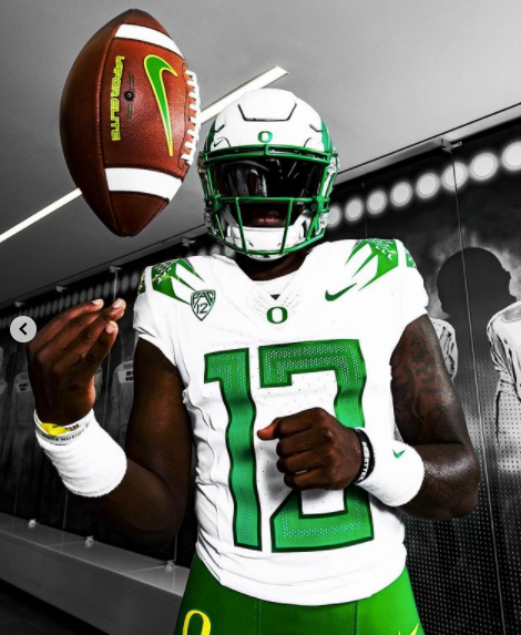 Oregon Football: Ducks Release Uniform Combination for Stanford Cardinal. -  Sports Illustrated Oregon Ducks News, Analysis and More