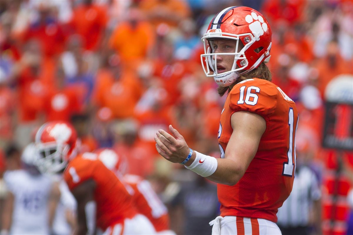 Clemson Football Fan Day Set For Sunday At 230 Pm