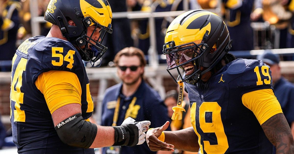 Projecting Michigan's offensive depth chart as the Wolverines begin