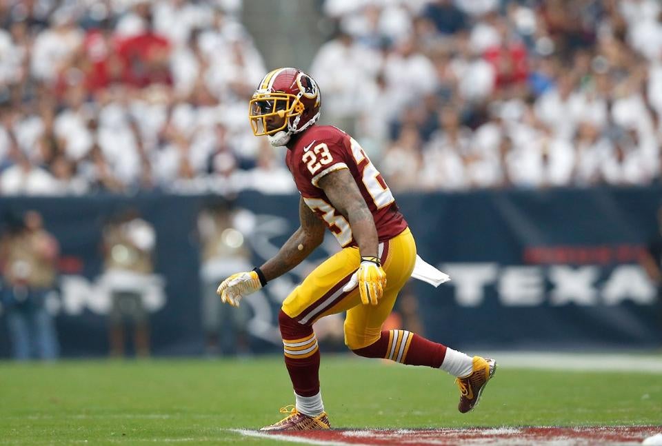 The #Panthers are hiring three-time Pro Bowl cornerback DeAngelo Hall as  their assistant defensive backs coach, per sources. Hall, who…