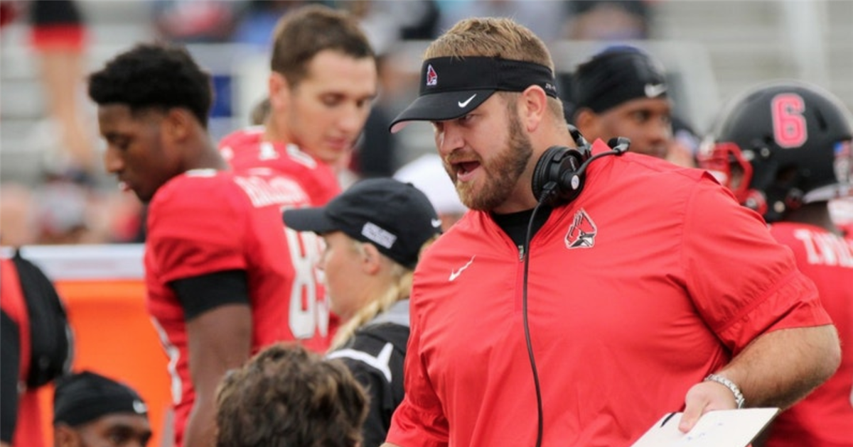 Kyle DeVan named Colorado's new offensive line coach