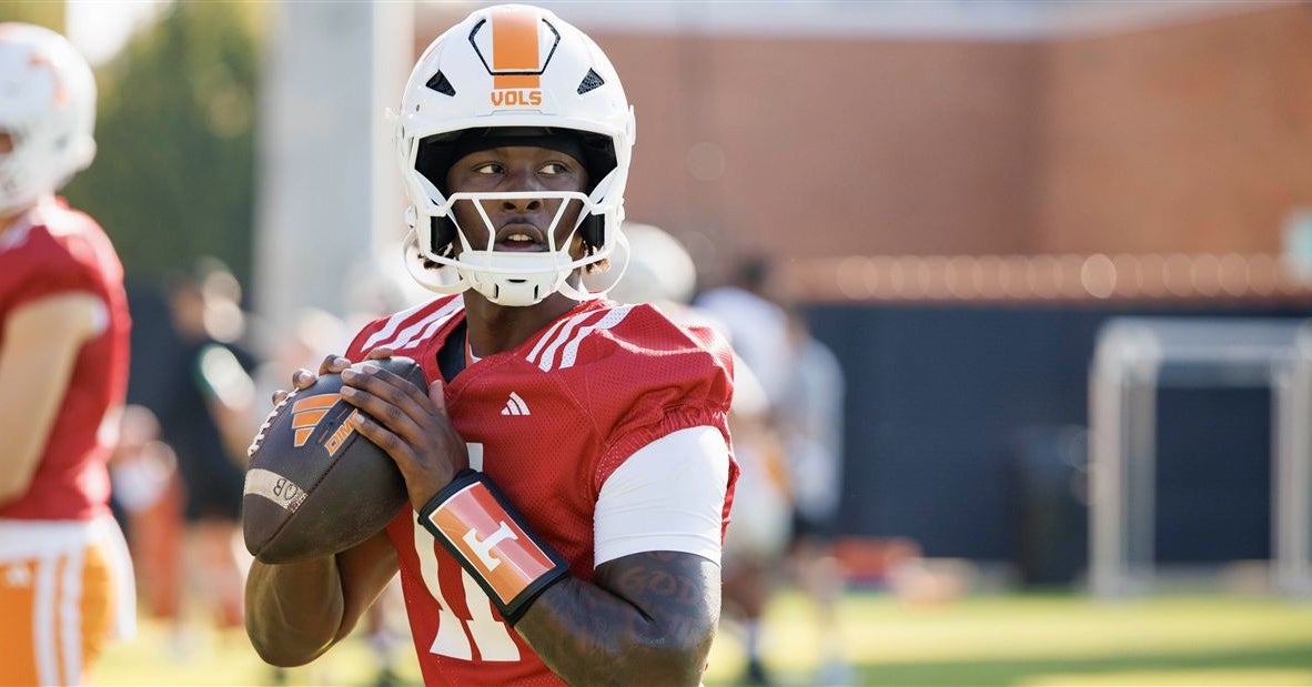 Faizon Brandon running ‘like a train,’ throwing ‘sizzling’ passes in Tennessee QB competition