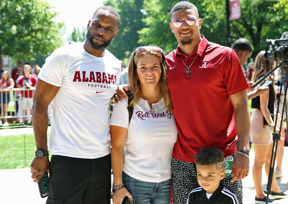 247Sports - Alabama CB commit Minkah Fitzpatrick NJ Nike Football Training  Camp #NJNFTC www.247Sports.com April 27, 2014 Photos by  www.StudentSports.com