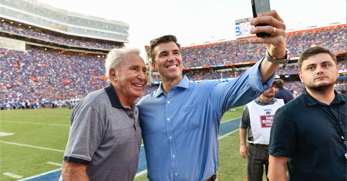 Oregon picked to upset Ohio State in Week 2 by College GameDay's Rece Davis