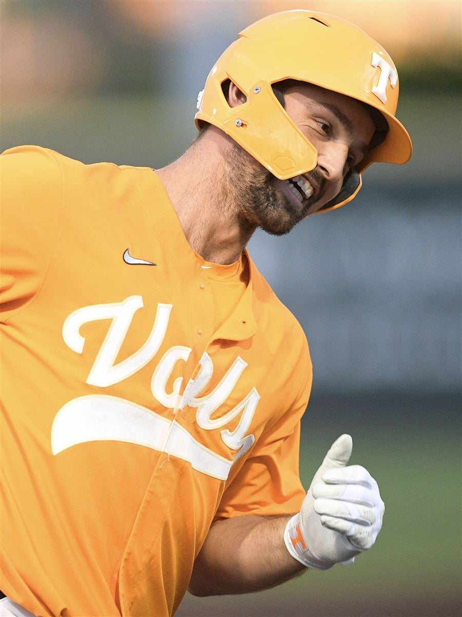 Tennessee's Luc Lipcius hits 40th career home run, most in Vol Baseball  history