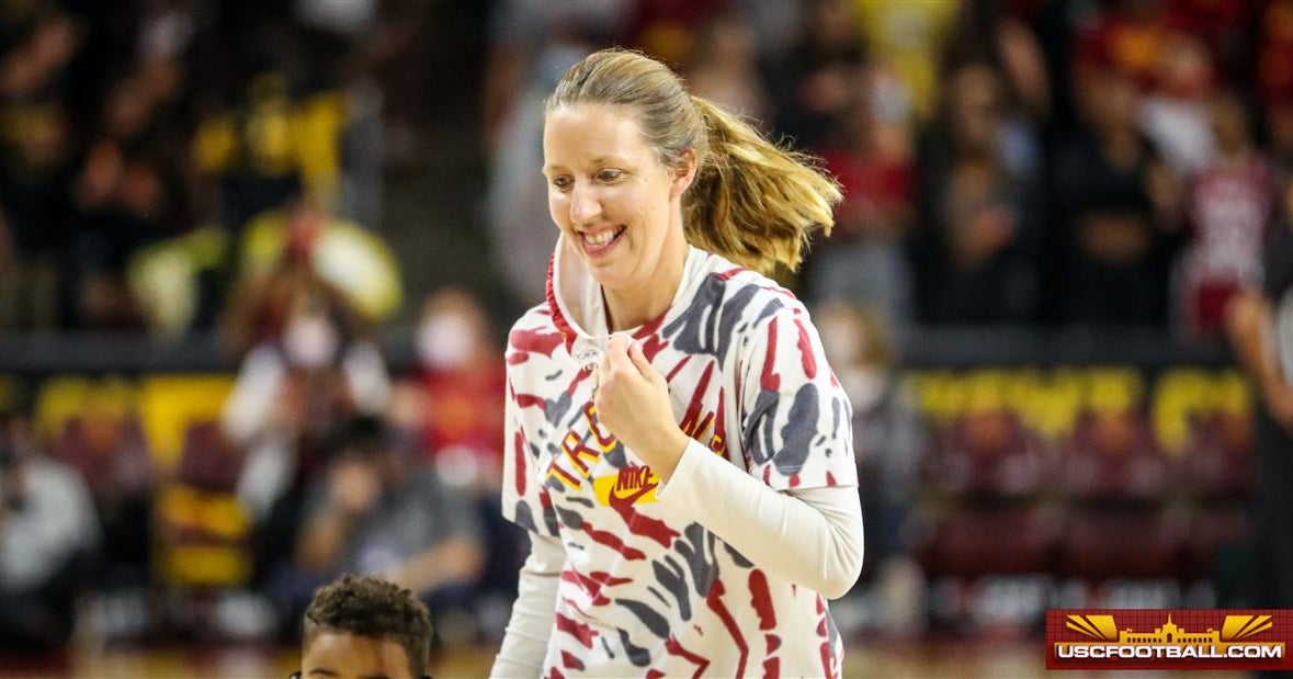 HOOPS: USC women tie conference-high, set program record with three ...