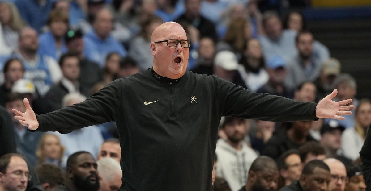 Wake Forest Basketball coach Steve Forbes post-UNC press conference Q&A