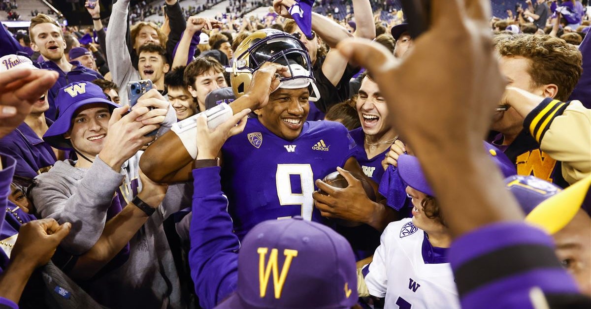 BREAKING NEWS: Michael Penix Jr. Announces He Will Return To Washington For The 2023 Football Season