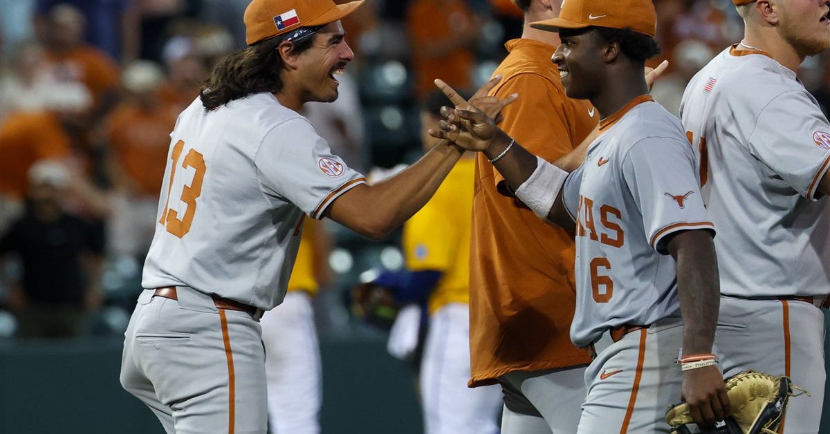Texas baseball live updates: Longhorns play elimination game vs. Alabama at College World Series