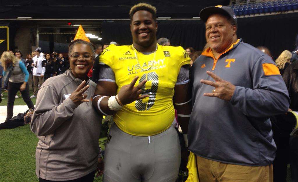 McKenzie 'going to enjoy' seeing son at UT