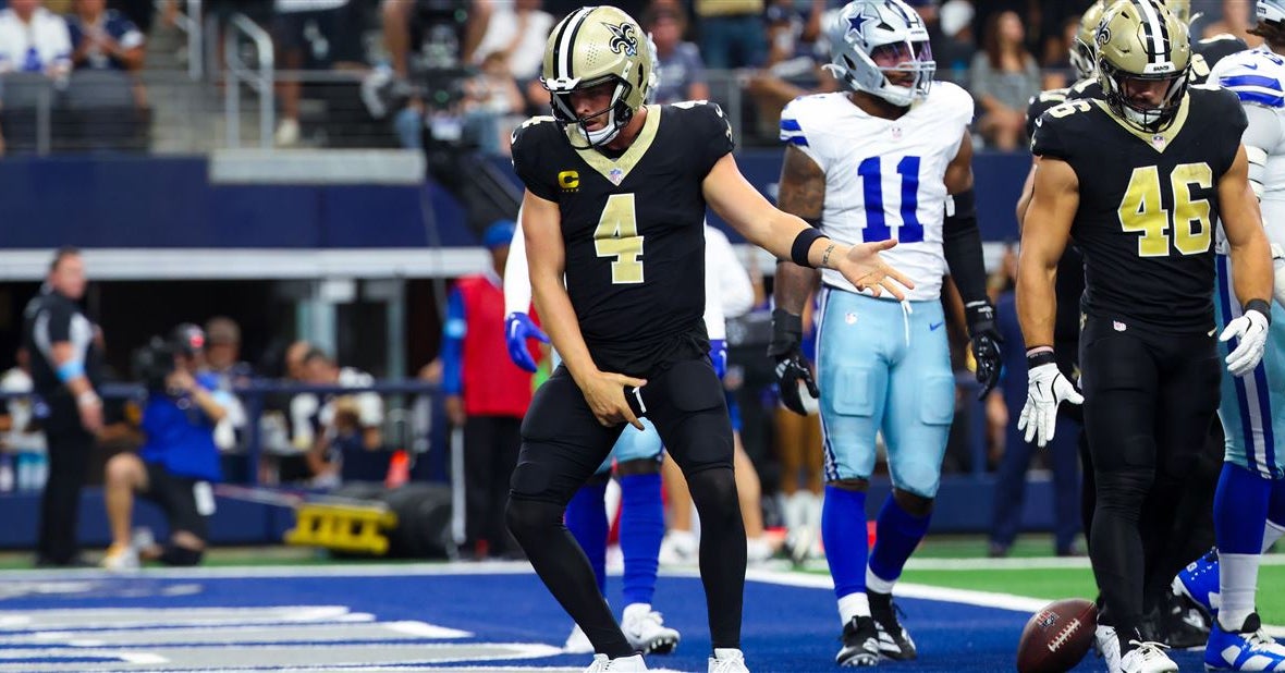 Bulldogs in the NFL Carr stays hot, Adams leads win in Week 2